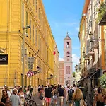 Charming Apartment In Vieux Nice